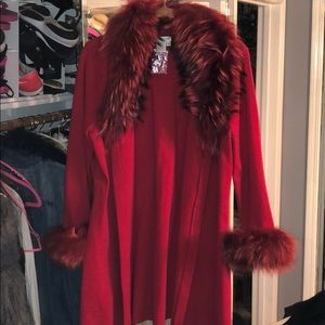 Beautiful red sweater with fur